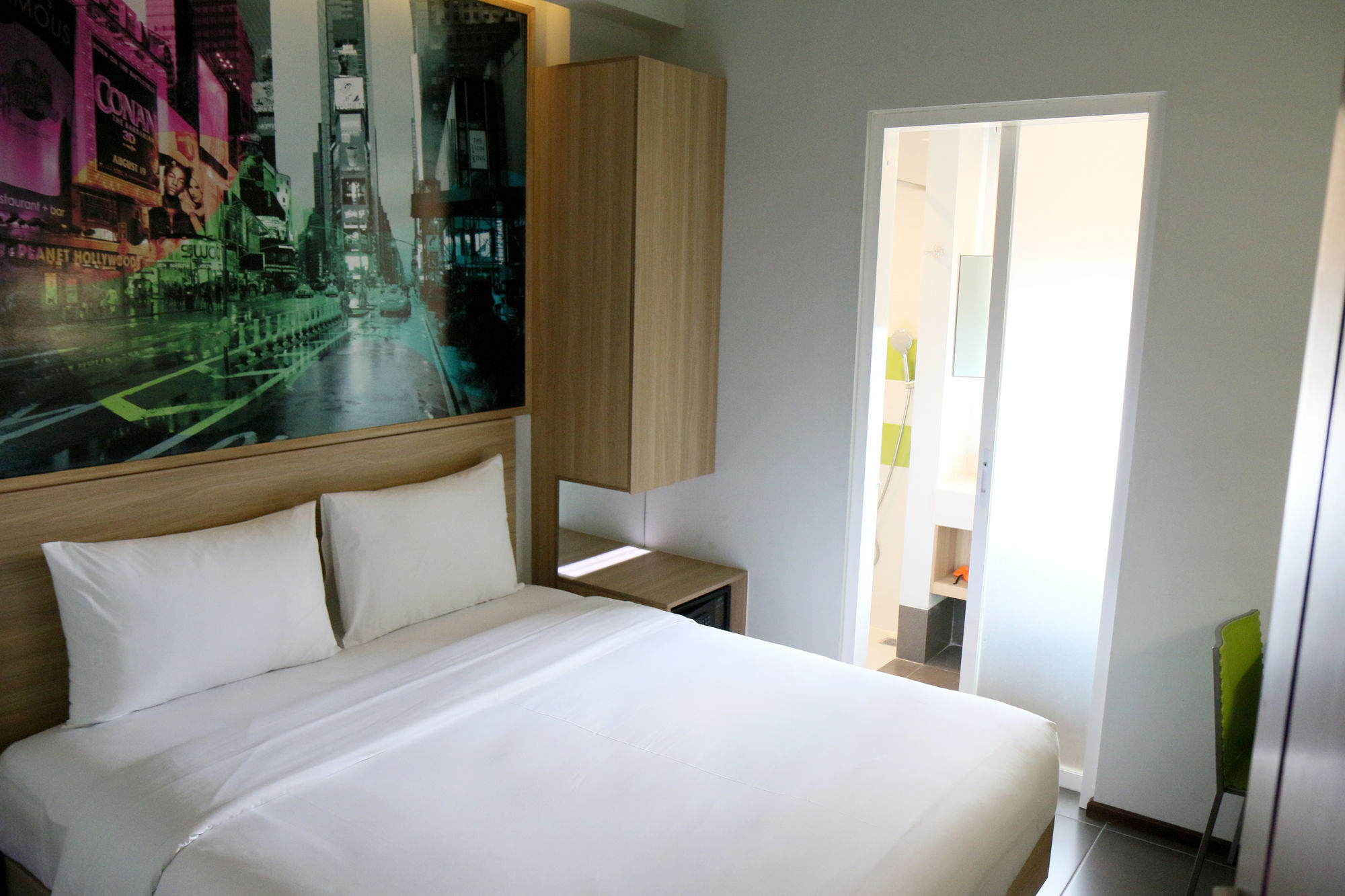 Cleo Hotel Jemursari Сурабая Екстер'єр фото